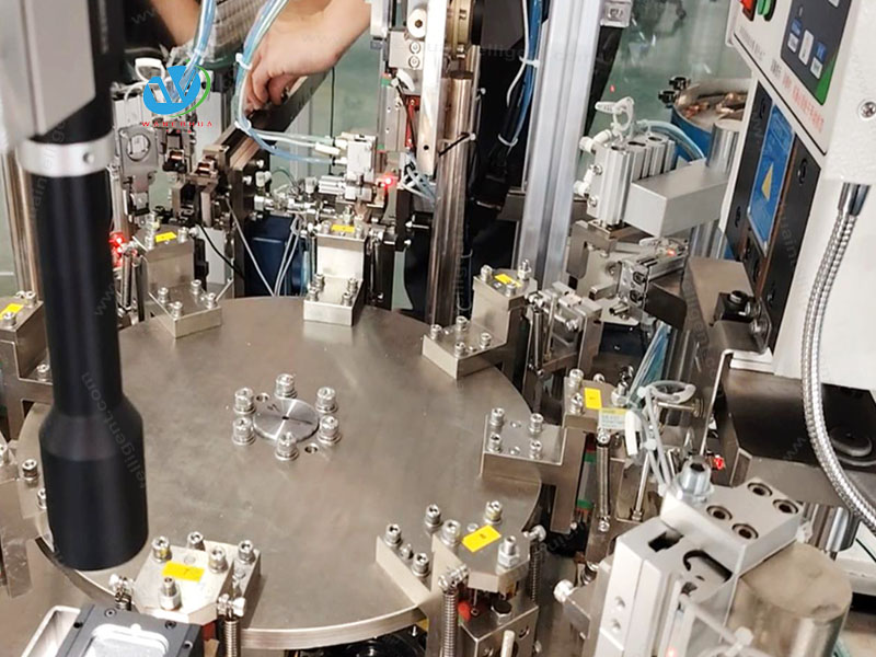 Assembly Line Relay component machine WEH-R45-36